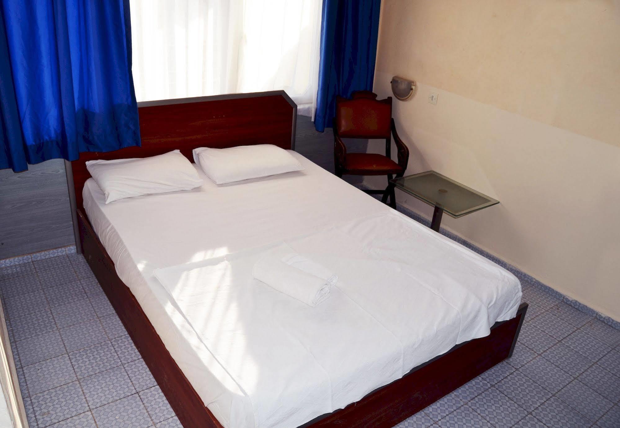 كوشاداسيه Ayda Hotel المظهر الخارجي الصورة