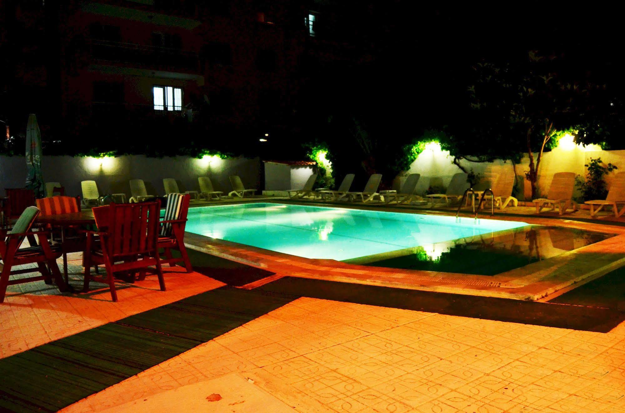كوشاداسيه Ayda Hotel المظهر الخارجي الصورة